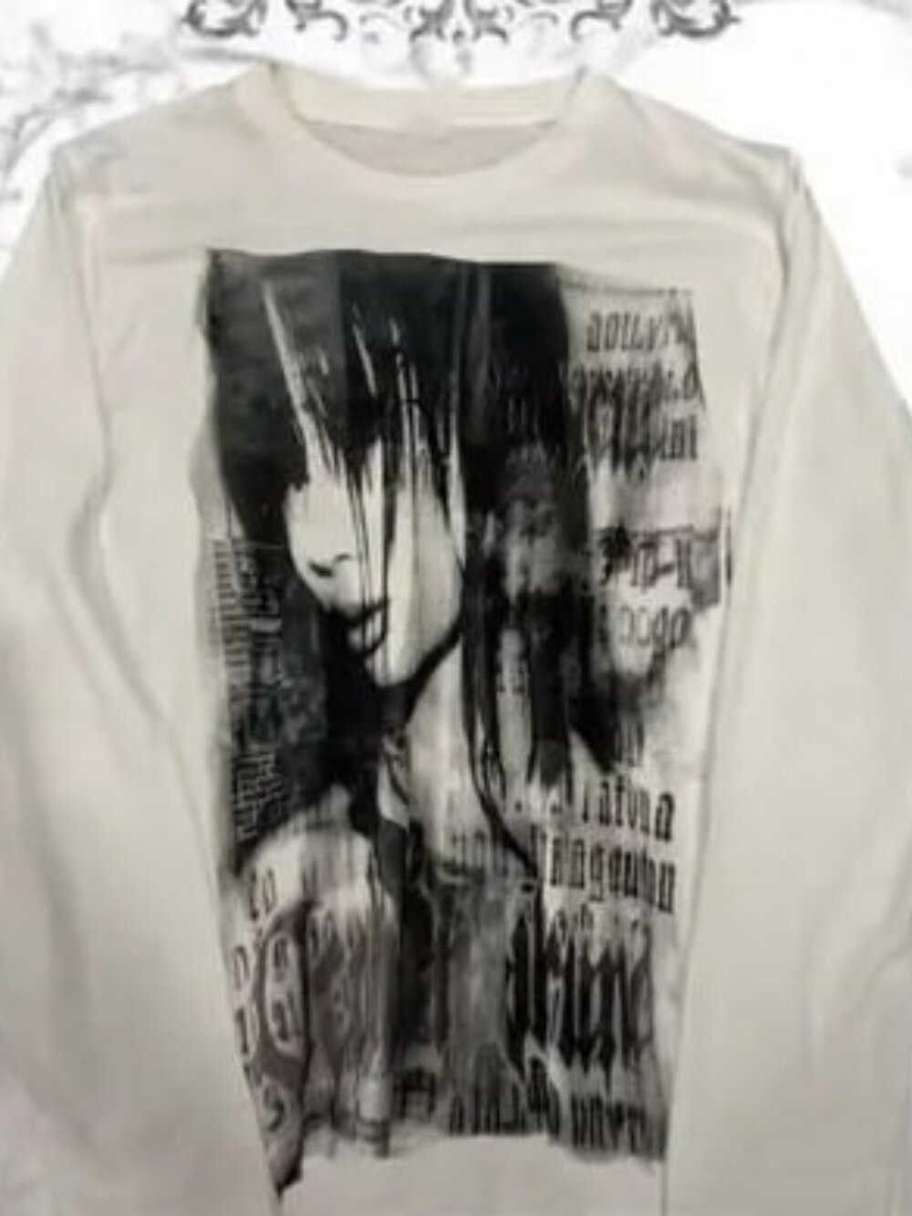 Japanese Anime Graphic Long Sleeve T-Shirt